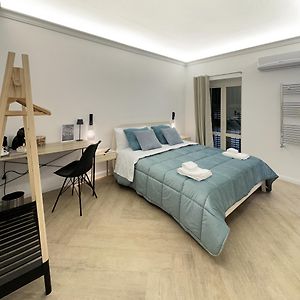 Vicki Vomero Rooms - Napoli